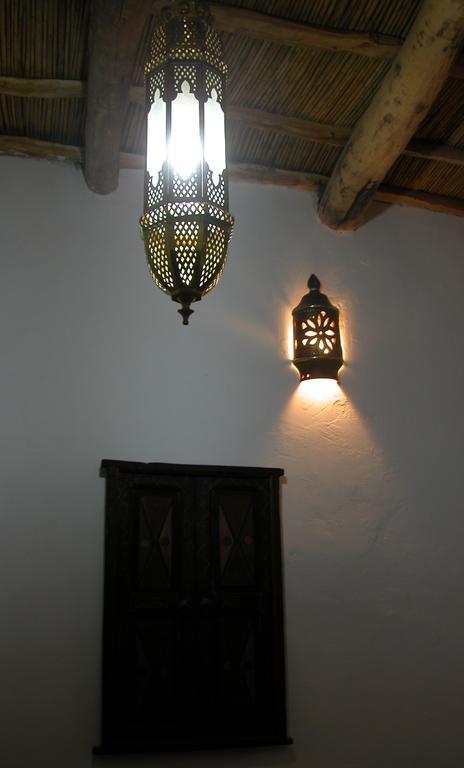 Kasbah Iswan Bed & Breakfast Kelaat-M'Gouna Екстериор снимка