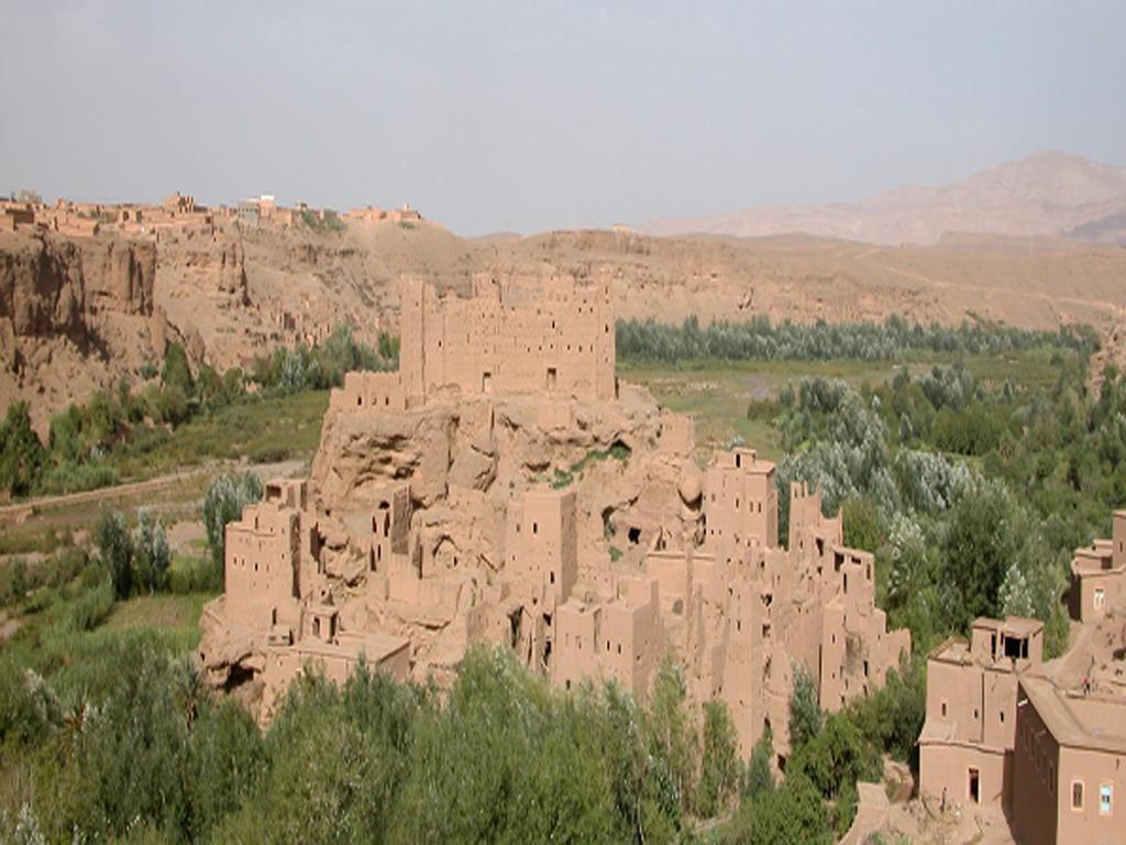 Kasbah Iswan Bed & Breakfast Kelaat-M'Gouna Екстериор снимка