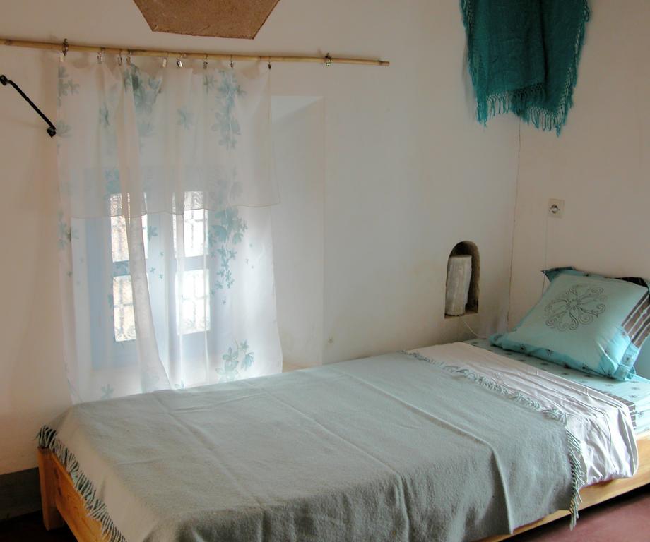 Kasbah Iswan Bed & Breakfast Kelaat-M'Gouna Стая снимка