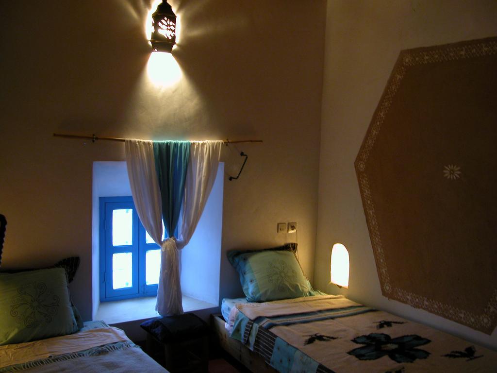 Kasbah Iswan Bed & Breakfast Kelaat-M'Gouna Екстериор снимка
